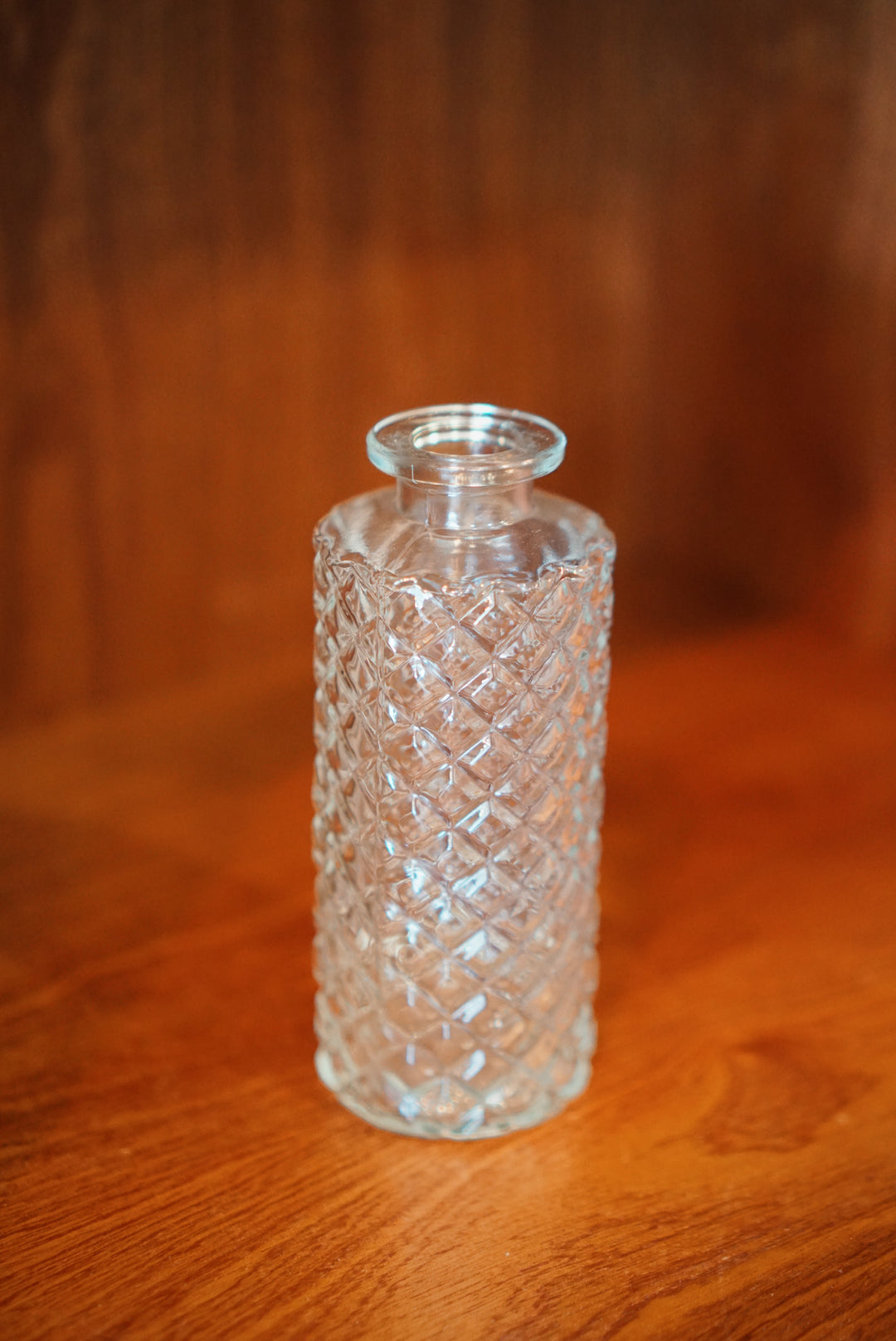 Diamond-Cut Cylinder Vase