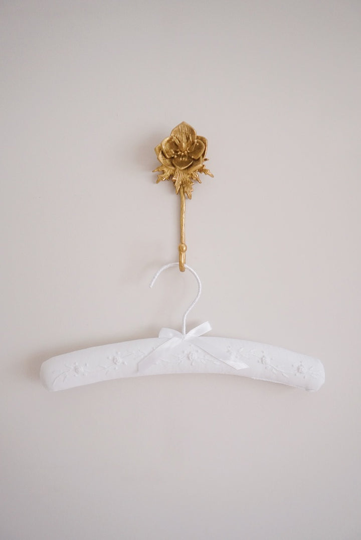 Garment Hanger