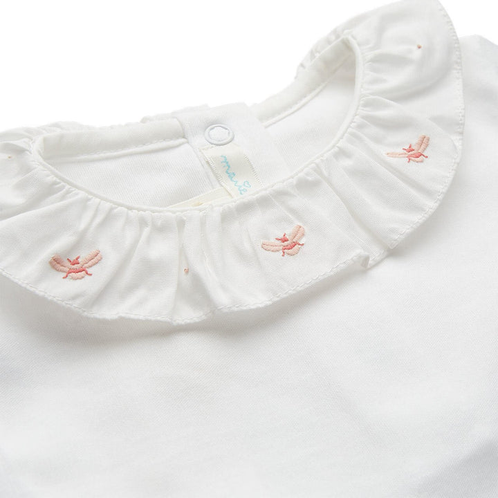 ALEXANDRA RUFFLE COLLAR ONESIE BEE EMBROIDERY IN WHITE